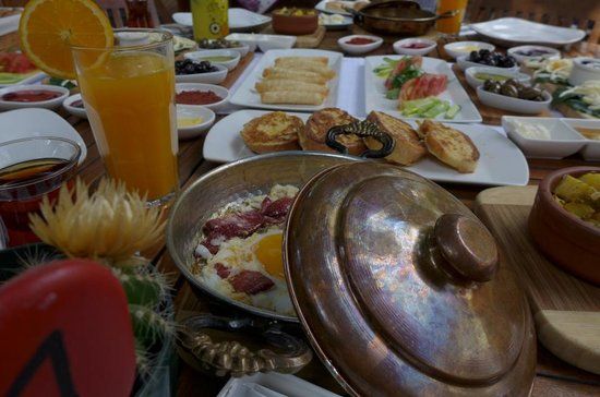 Limoon Cafe Restaurant